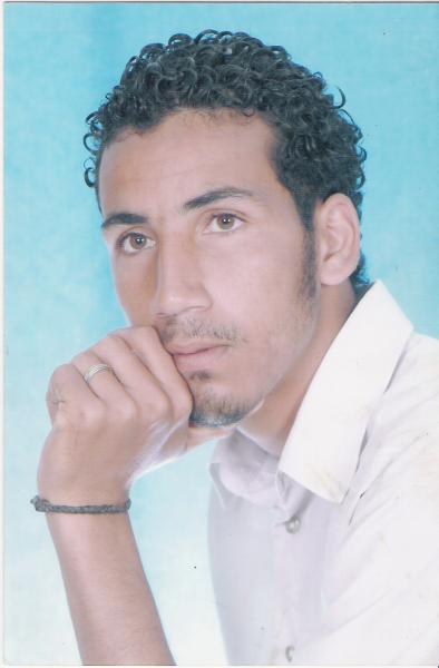 mon frere yassir.